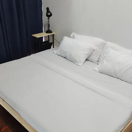2 Bedroom Condo Near St. Luke'S Medical Center Quezon City